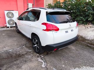 Peugeot 2008 2016 1.6 Bluehdi 100 Allure!!!Panorama!!Grip Control !!!-thumb-1