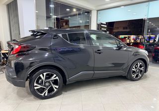 Toyota C-HR 2022 1.8 HYBRID | BI TONE | CAMERA | LED | 42.000km-thumb-9