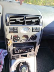 Ford Mondeo 2002-thumb-11