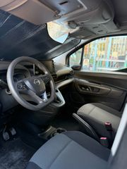 Φορτηγό Έως 7.5τ Opel 2019 combo-thumb-9