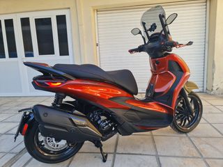 Piaggio Beverly 300i 2023 HPE!!!! S!!! ΜΟΝΑΔΙΚΟ!!!!-thumb-1