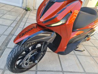Piaggio Beverly 300i 2023 HPE!!!! S!!! ΜΟΝΑΔΙΚΟ!!!!-thumb-6