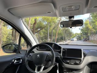Peugeot 208 2015 1.2 PURETECH 82 STYLE-thumb-12