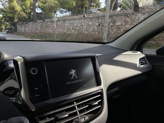 Peugeot 208 2015 1.2 PURETECH 82 STYLE-thumb-15