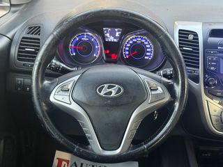 Hyundai ix20 2012-thumb-16
