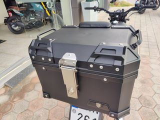 Brixton Cromwell 125 ABS 2025-thumb-11