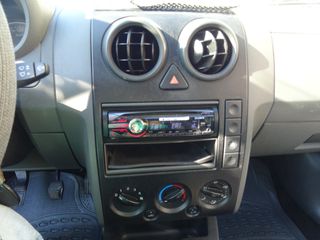 Ford Fusion 2004 1.600cc ANTIΠΡΟΣΩΠΕΙΑΣ-thumb-12