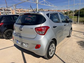 Hyundai i 10 2017-thumb-2