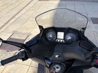 Kymco Downtown 350i 2017-thumb-3