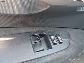 Toyota Auris 2010 SUPERCARS XANIA-thumb-10