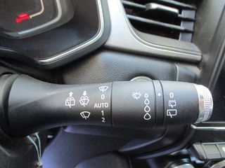 Renault Captur 2020 1.5 DCI DYNAMIC-thumb-9