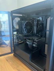 Gaming Pc - R5 7600x/2TB/32GB/7800xt/Windows-thumb-2