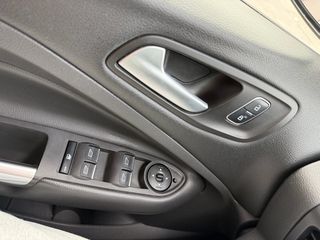 Ford Kuga 2017 ST LINE DIESEL-thumb-23