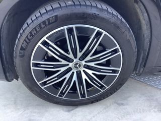 Mercedes-Benz EQS SUV 2024 AMG 4matic-thumb-7