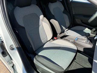 Renault Clio 2024 1.6 FULL HYBRID ΑΥΤΟΜΑΤΟ 145HP 62.000ΧΛΜ-thumb-12