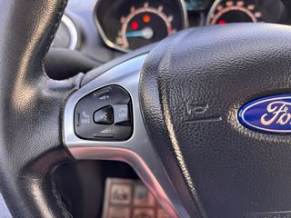 Ford Fiesta 2015 1.0 EcoBoost Titanium-thumb-24