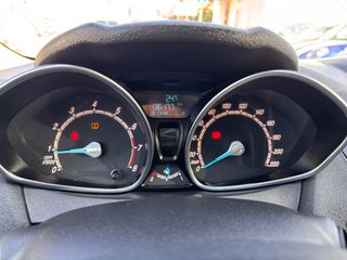Ford Fiesta 2015 1.0 EcoBoost Titanium-thumb-28