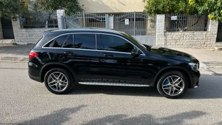 Mercedes-Benz GLC 350 2017 E 4MATIC 7G-TRONIC PLUS-thumb-8