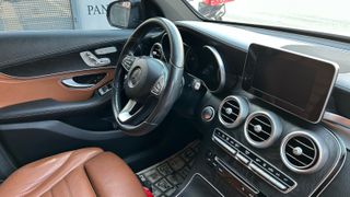 Mercedes-Benz GLC 350 2017 E 4MATIC 7G-TRONIC PLUS-thumb-14