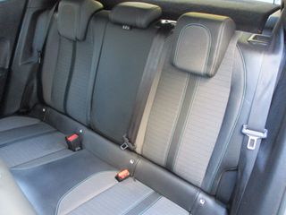 Peugeot 2008 2022 1.2 PURETECH 100 ALLURE-thumb-34