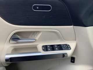 Mercedes-Benz EQB 2022 350 4matic-thumb-20