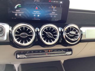 Mercedes-Benz EQB 2022 350 4matic-thumb-31