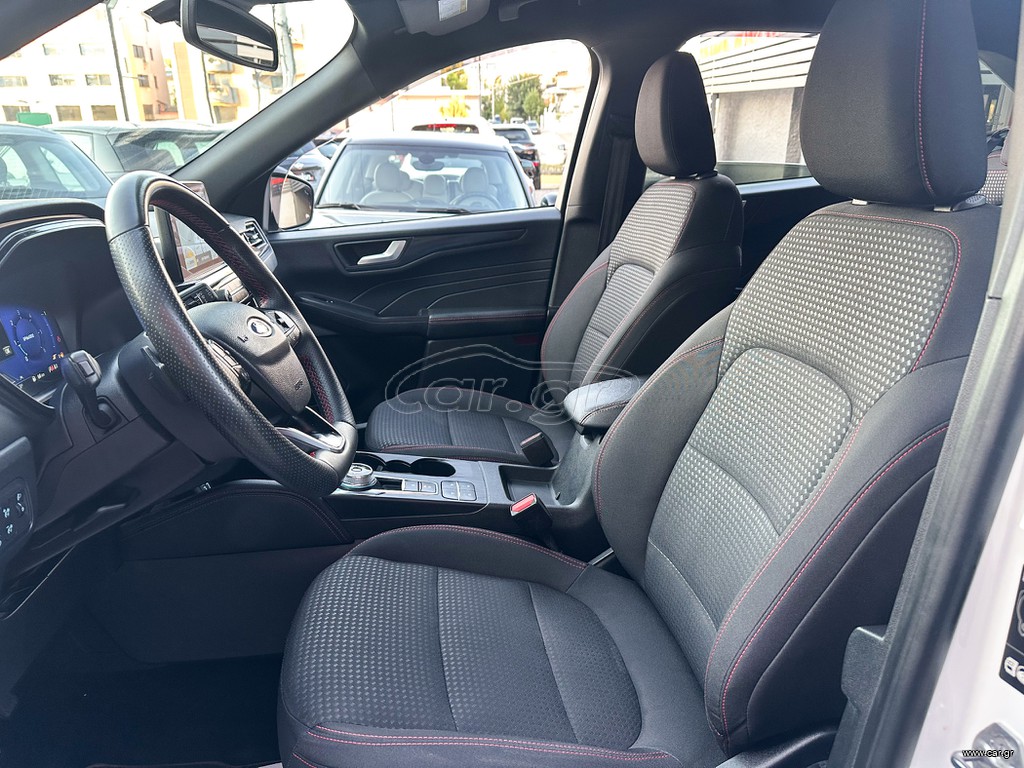 Ford Kuga thumbnail 12