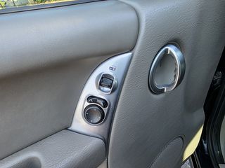 Jeep Cherokee 2004-thumb-21