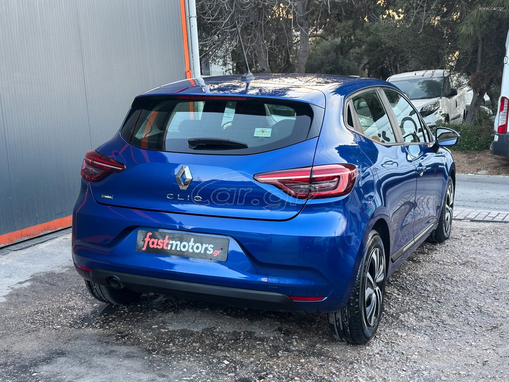 Renault Clio thumbnail 7