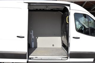 Ford Transit 2024 350 L2 H2 EcoBlue Mhev 130 hp Trend Hybrid Diesel-thumb-20
