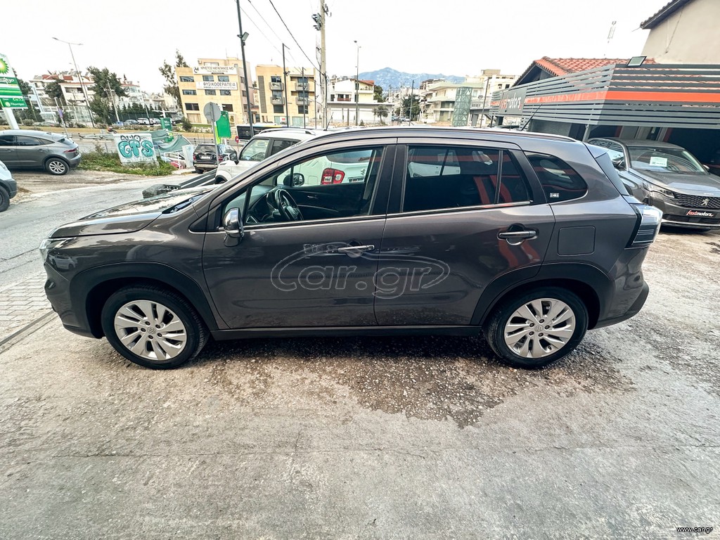 Suzuki SX4 S-Cross thumbnail 4