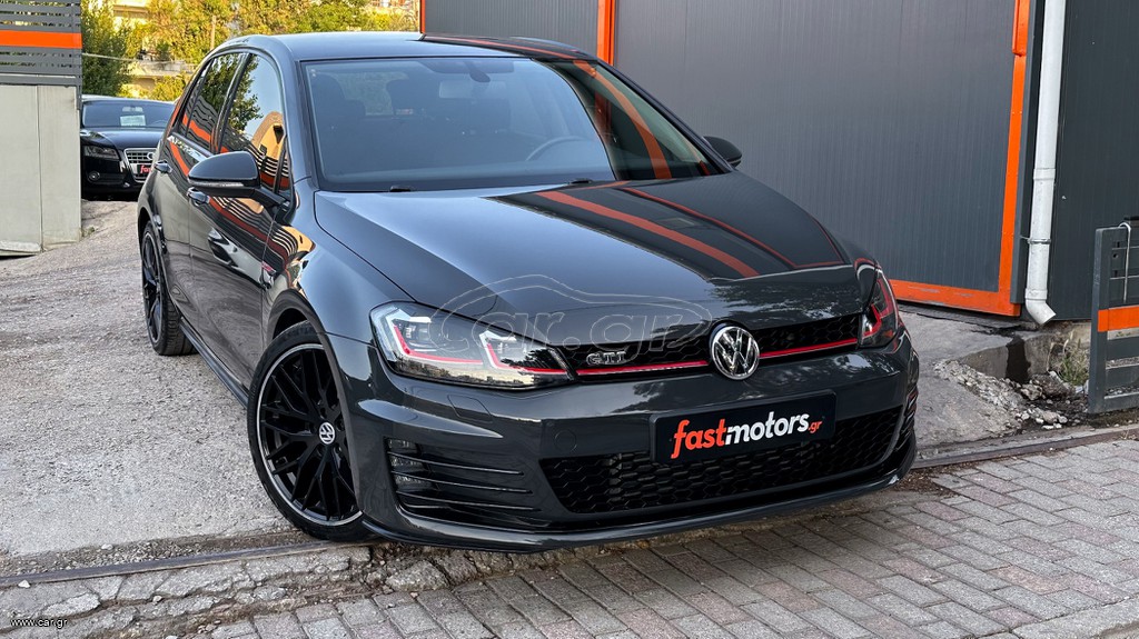 Volkswagen Golf thumbnail 2