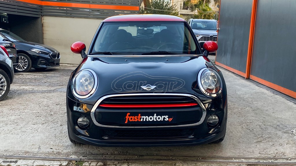 Mini Cooper D thumbnail 2