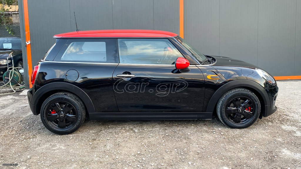 Mini Cooper D thumbnail 10