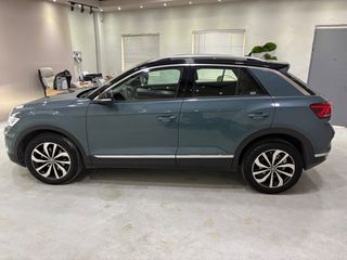 Volkswagen T-Roc 2023 STYLE - ΕΛΛΗΝΙΚΗΣ ΑΝΤΙΠΡΟΣΩΠΕΙΑΣ-thumb-10