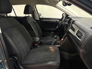 Volkswagen T-Roc 2023 STYLE - ΕΛΛΗΝΙΚΗΣ ΑΝΤΙΠΡΟΣΩΠΕΙΑΣ-thumb-23