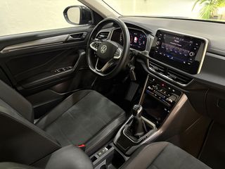 Volkswagen T-Roc 2023 STYLE - ΕΛΛΗΝΙΚΗΣ ΑΝΤΙΠΡΟΣΩΠΕΙΑΣ-thumb-24