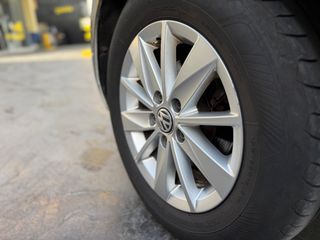Volkswagen Golf 2014 1.6 TDI BLUEMOTION-thumb-7