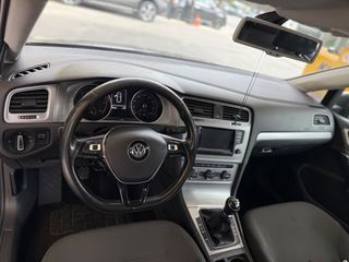 Volkswagen Golf 2014 1.6 TDI BLUEMOTION-thumb-19