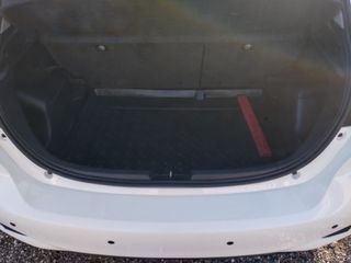 Toyota Yaris 2020 1.5 ACTIVE-thumb-8