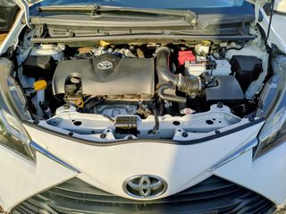 Toyota Yaris 2020 1.5 ACTIVE-thumb-9