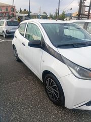 Toyota Aygo 2017-thumb-1
