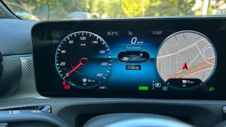 Mercedes-Benz A 250 2021 A 250e  1.3cc 218hp PLUG IN HYBRID-AMG-thumb-23