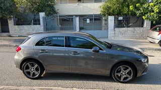 Mercedes-Benz A 250 2021 A 250e  1.3cc 218hp PLUG IN HYBRID-AMG-thumb-3