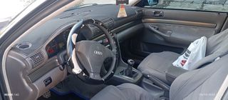 Audi A4 2001-thumb-5