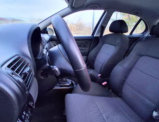 Seat Leon 2004-thumb-12