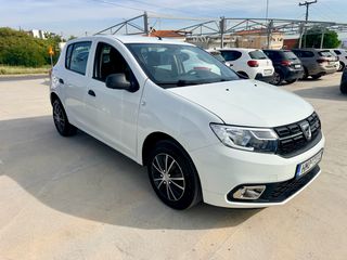 Dacia Sandero 2017-thumb-1
