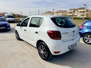 Dacia Sandero 2017-thumb-2