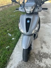 Piaggio Medley 150 2022 S-thumb-1
