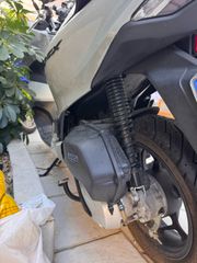 Honda PCX 125 2023-thumb-2